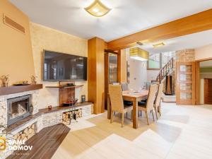 Prodej rodinného domu, Hodonín, 279 m2