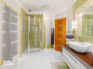 Prodej rodinného domu, Hodonín, 279 m2