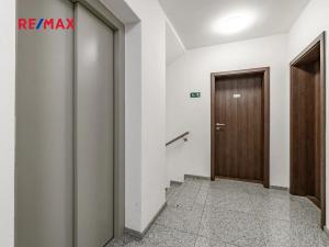 Prodej bytu 2+kk, České Budějovice, České Vrbné, 77 m2