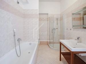 Prodej bytu 4+1, Praha - Staré Město, Betlémská, 144 m2