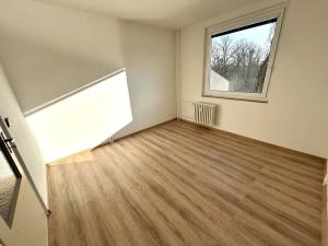 Pronájem bytu 3+1, Pardubice, 72 m2