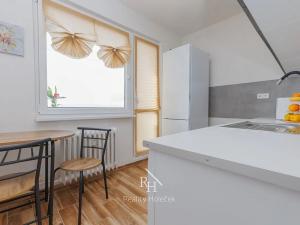 Prodej bytu 2+1, Kladno, Jaroslava Foglara, 52 m2