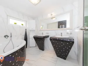 Prodej rodinného domu, Všemina, 286 m2