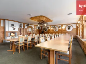 Prodej ubytování, Krnov - Pod Cvilínem, V Zálesí, 820 m2