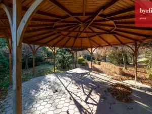 Prodej ubytování, Krnov - Pod Cvilínem, V Zálesí, 820 m2