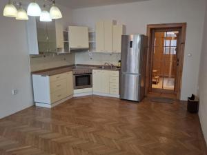 Pronájem bytu 2+kk, Brno - Zábrdovice, Merhautova, 67 m2