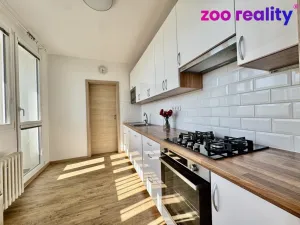 Prodej bytu 3+1, Chomutov, Vítězslava Nezvala, 66 m2