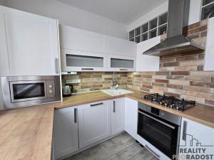 Pronájem bytu 3+1, Znojmo, Pod Soudním vrchem, 70 m2