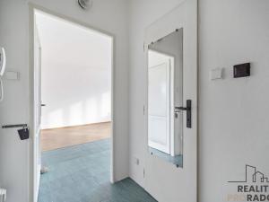Pronájem bytu 1+kk, Pardubice, Ohrazenická, 28 m2