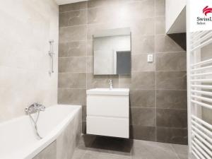 Prodej bytu 2+1, Jimramov, náměstí Jana Karafiáta, 74 m2