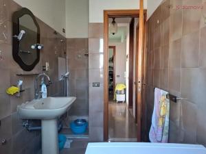 Prodej bytu 3+1, Barcellona Pozzo di Gotto, Itálie, 58 m2