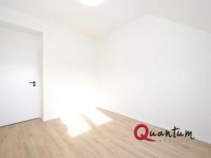 Pronájem bytu 2+1, Praha - Žižkov, Jeseniova, 44 m2