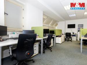 Pronájem kanceláře, Pardubice - Zelené Předměstí, 331 m2