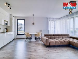 Pronájem bytu 2+kk, Plzeň - Jižní Předměstí, Měděná, 90 m2