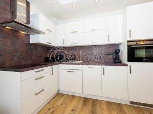 Pronájem bytu 2+kk, Trutnov - Střední Předměstí, Michnova, 38 m2