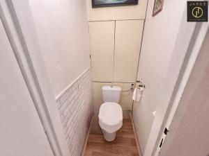 Prodej bytu 2+1, Klášterec nad Ohří, Václava Řezáče, 55 m2