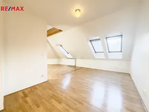 Prodej atypického bytu, Praha - Smíchov, Na Březince, 135 m2