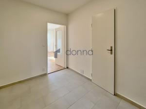 Pronájem bytu 2+kk, Praha - Vinohrady, Šrobárova, 47 m2