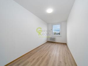 Pronájem bytu 3+1, Praha - Troja, Hnězdenská, 72 m2