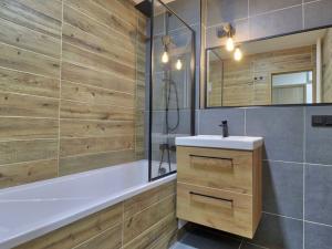 Pronájem bytu 2+kk, Ostrava, Gen. Janka, 60 m2