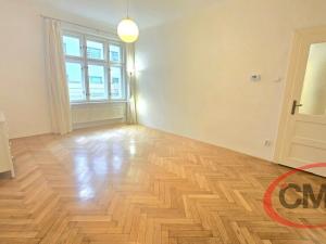 Pronájem bytu 2+1, Praha, Benediktská, 68 m2