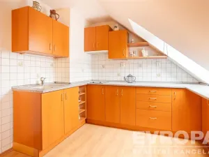 Prodej rodinného domu, Praha - Smíchov, Ke Klimentce, 177 m2