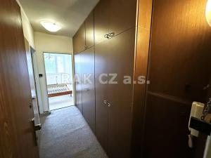 Pronájem bytu 2+kk, Praha - Kunratice, Jana Růžičky, 43 m2