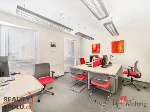 Pronájem kanceláře, Plzeň - Jižní Předměstí, Radobyčická, 66 m2