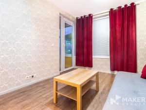 Pronájem bytu 2+1, Praha - Košíře, Vrchlického, 45 m2