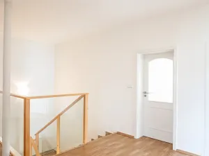 Pronájem rodinného domu, Průhonice, 400 m2