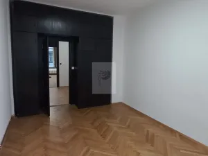 Pronájem kanceláře, Praha - Nové Město, V jámě, 125 m2