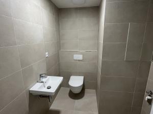 Prodej bytu 3+kk, Zlín, Tyršovo nábřeží, 73 m2