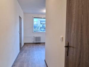 Pronájem bytu 2+kk, Chlumec, Tuchomyšlská, 38 m2