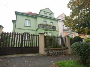 Pronájem bytu 2+kk, Teplice, Heydukova, 50 m2