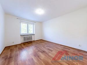 Pronájem bytu 1+1, Slaný, Rabasova, 28 m2