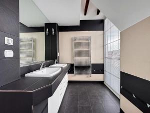 Prodej rodinného domu, Praha, U Markéty, 176 m2