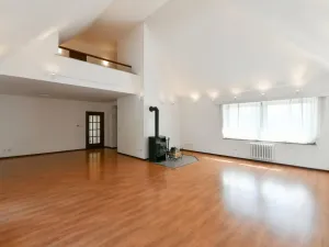 Pronájem rodinného domu, Praha - Kunratice, Ke hrádku, 417 m2