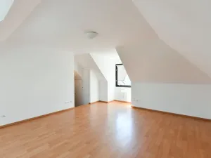 Pronájem rodinného domu, Praha - Kunratice, Ke hrádku, 417 m2