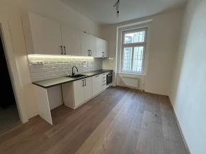 Pronájem bytu 1+1, Praha - Vršovice, 40 m2