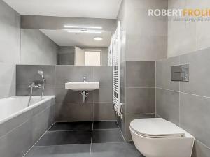 Pronájem bytu 3+kk, Praha - Lysolaje, Lysolajské údolí, 77 m2