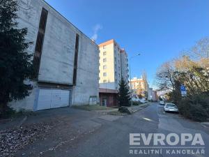 Prodej garážového stání, Praha - Podolí, Pod Klaudiánkou, 13 m2