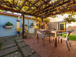 Prodej rodinného domu, Praha - Strašnice, Břežanská, 215 m2