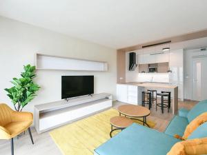 Pronájem bytu 2+kk, Praha - Žižkov, Malešická, 62 m2