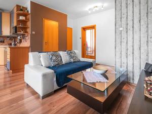 Prodej bytu 3+1, Kolín, Jateční, 68 m2