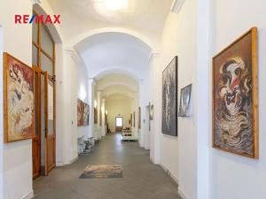 Prodej komerční nemovitosti, Dašice, náměstí T. G. Masaryka, 2490 m2