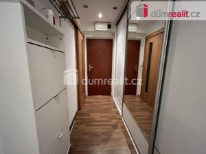 Pronájem bytu 1+1, Kralupy nad Vltavou, sídl. Hůrka, 41 m2