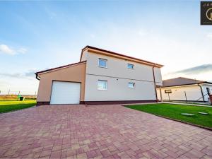 Prodej rodinného domu, Smečno, Za Školou, 131 m2