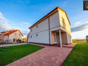 Prodej rodinného domu, Smečno, Za Školou, 131 m2