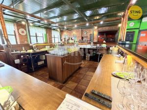 Prodej restaurace, Ostrava, Ladislava Hosáka, 320 m2