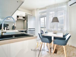 Prodej bytu 3+1, Olomouc, Handkeho, 92 m2